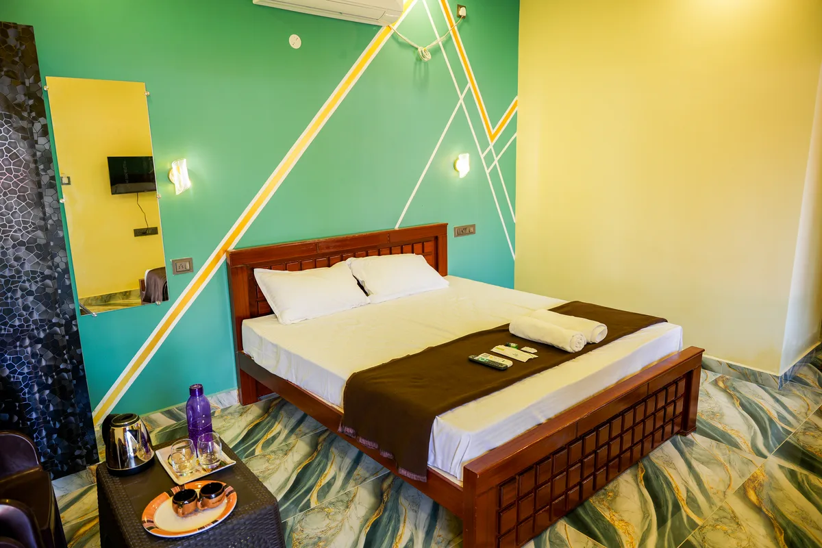 La Mithila Resort Pondicherry - Deluxe Couple Room, full room layout view